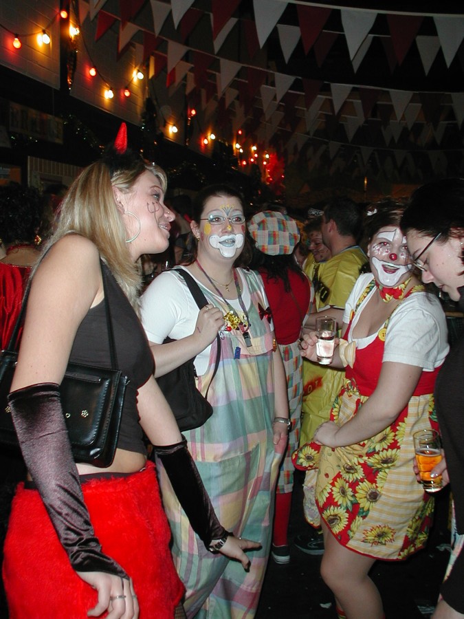 Foto Kost�mball 2003