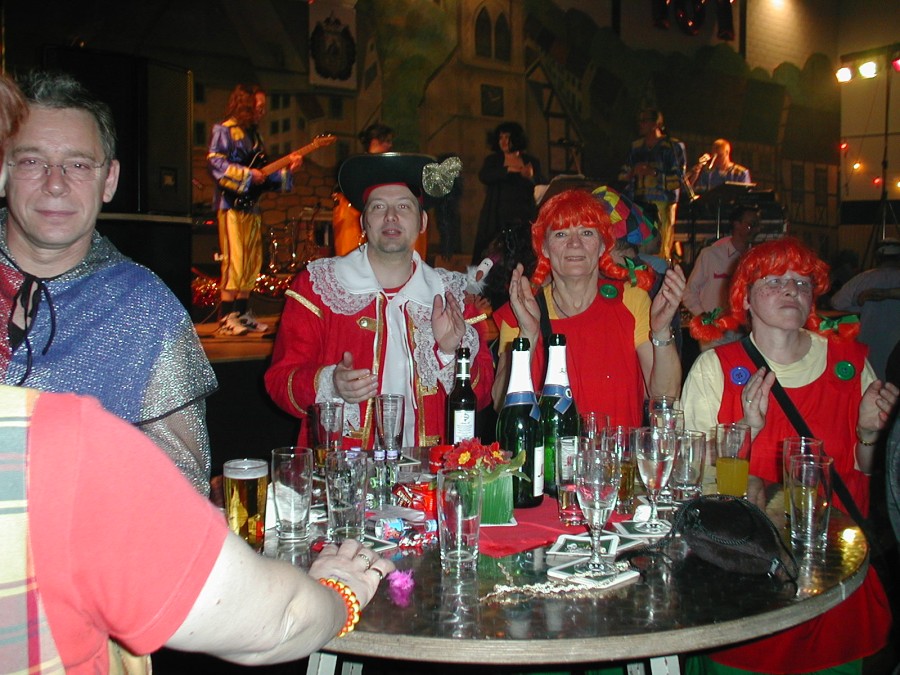 Foto Kost�mball 2003