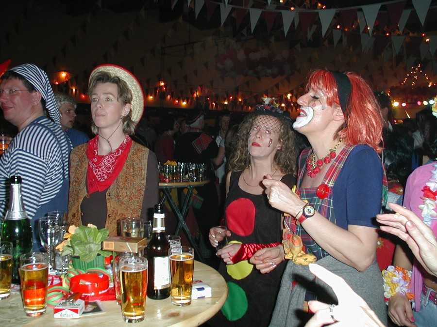 Foto Kost�mball 2003